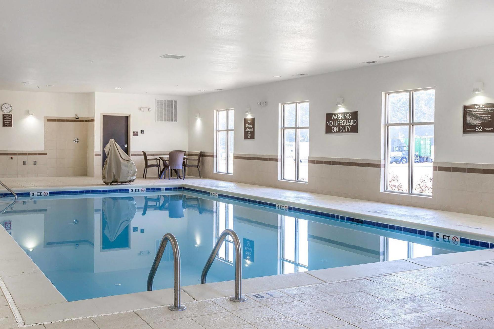 Mainstay Suites Cartersville Buitenkant foto